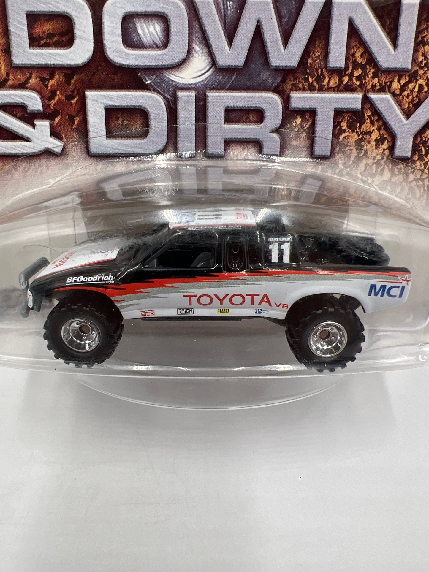 Hot Wheels Premium Down & Dirty #3 Toyota Truck Black/White