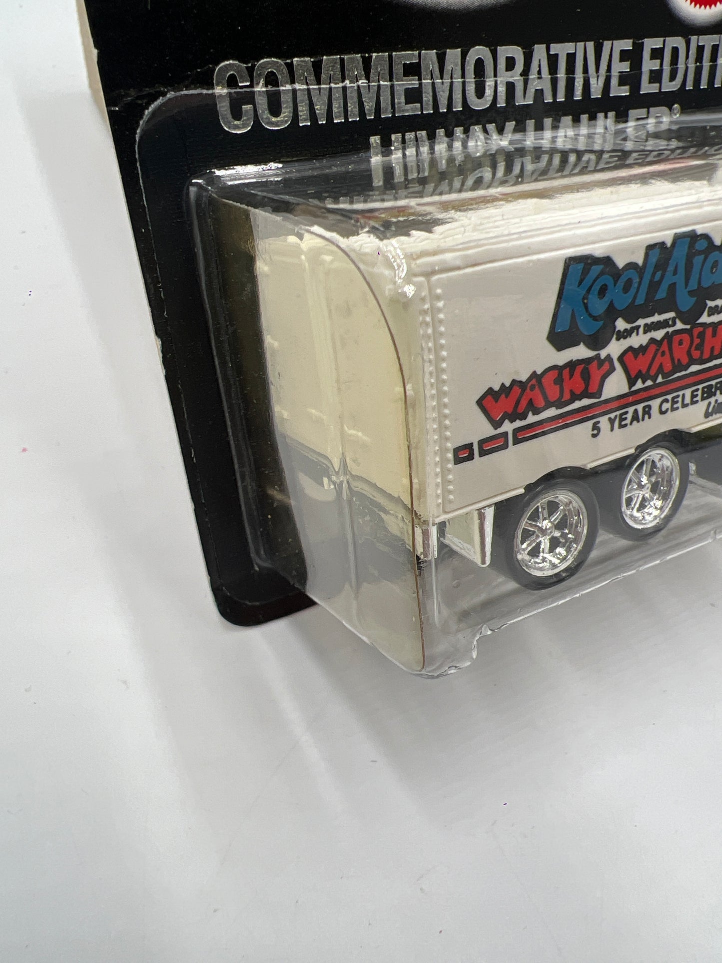 Hot Wheels Commemorative Edition 1/8000 Hiway Hauler Kool Aid Wacky Warehouse Black W/Protector