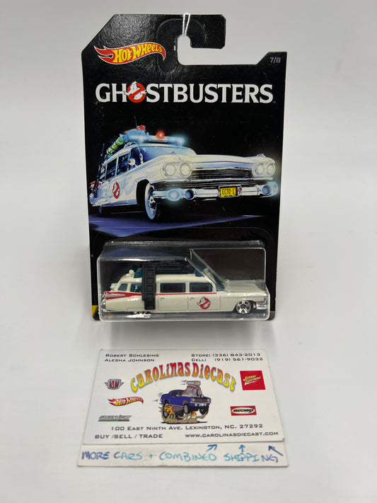 2016 Hot Wheels Ghostbusters #7 Ecto-1 White 117B