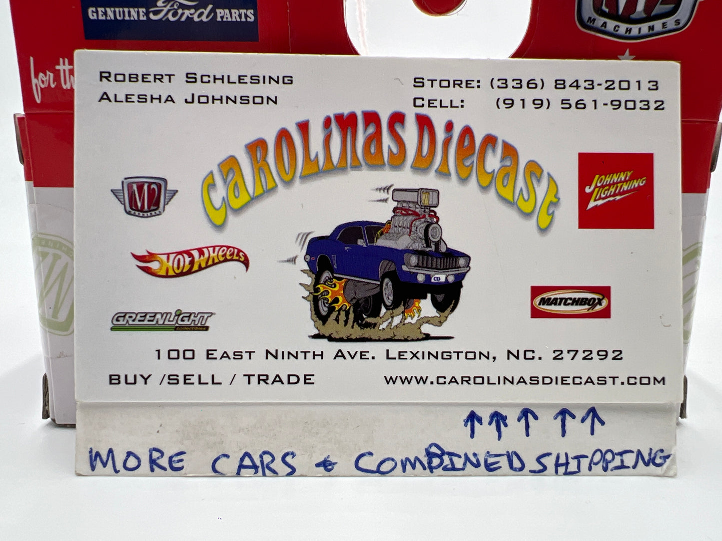 M2 Machines Target Exclusive FoMoCo 1965 Ford Econoline Display Van S102