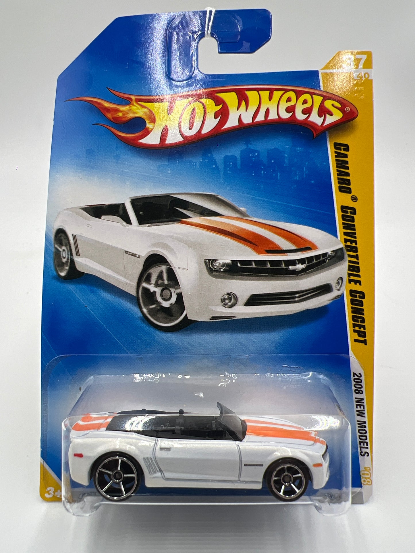 2009 Hot Wheels New Models #37 Camaro Convertible Concept White 15A