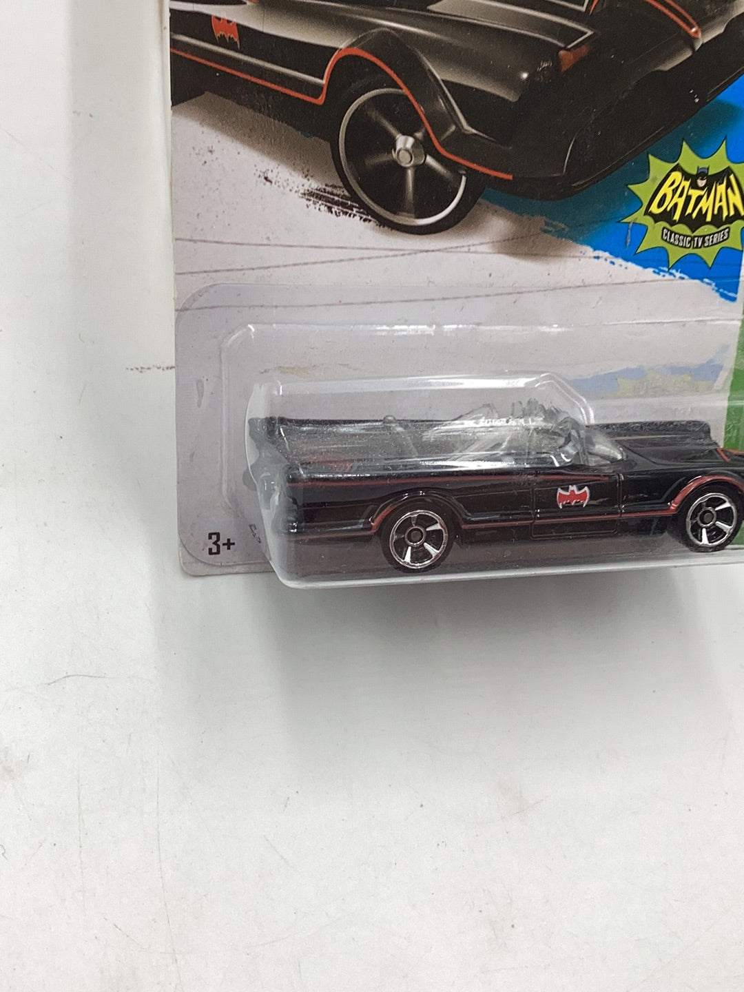 2013 Hot Wheels #62 Classic TV Series Batmobile 118A