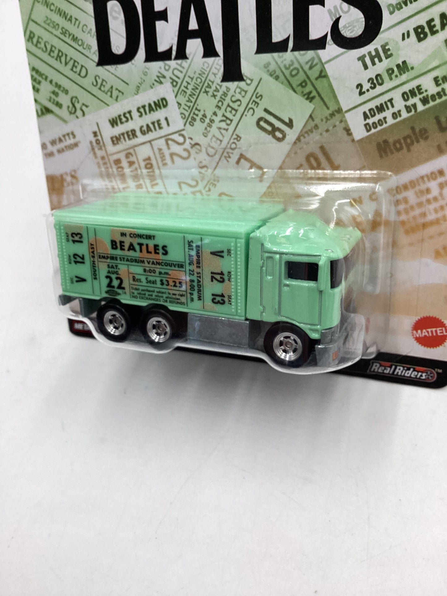 2024 Hot wheels Pop Culture Beatles Hiway Hauler 241F