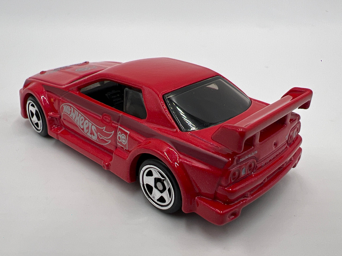 2025 Hot Wheels Silver Series Mattel 80th Anniversary Box Set Nissan Skyline GT-R R32 Red Loose