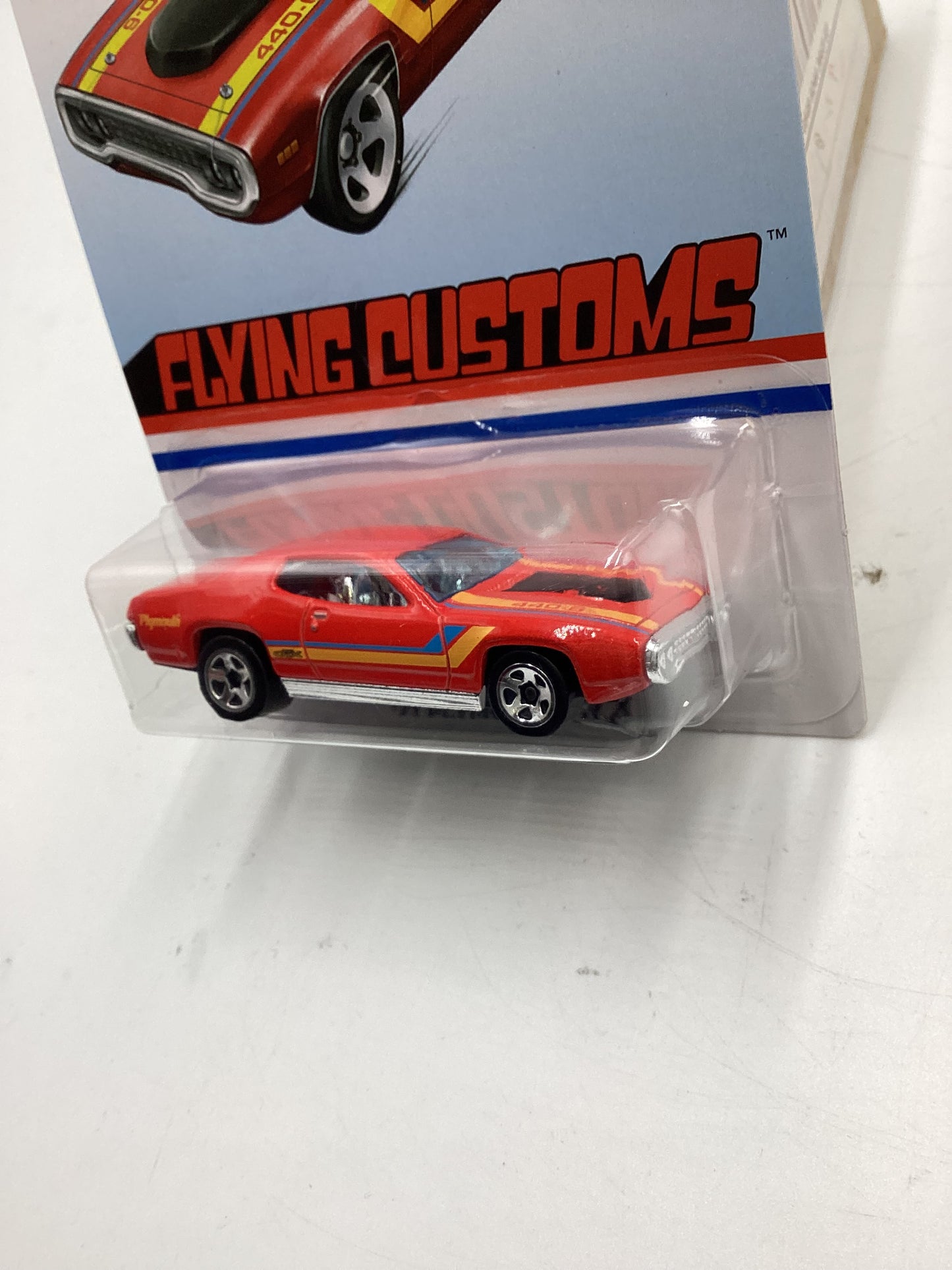 Hot Wheels Target Exclusive Flying Customs 71 Plymouth GTX Red Cracked Blister 157C
