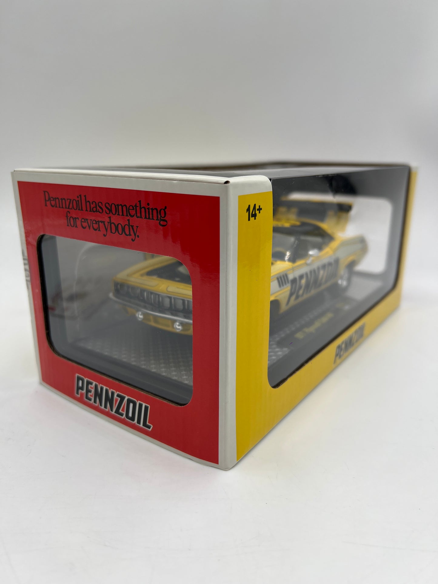 M2 Machines 1/24 Pennzoil 1971 Plymouth Cuda 440 Yellow R117