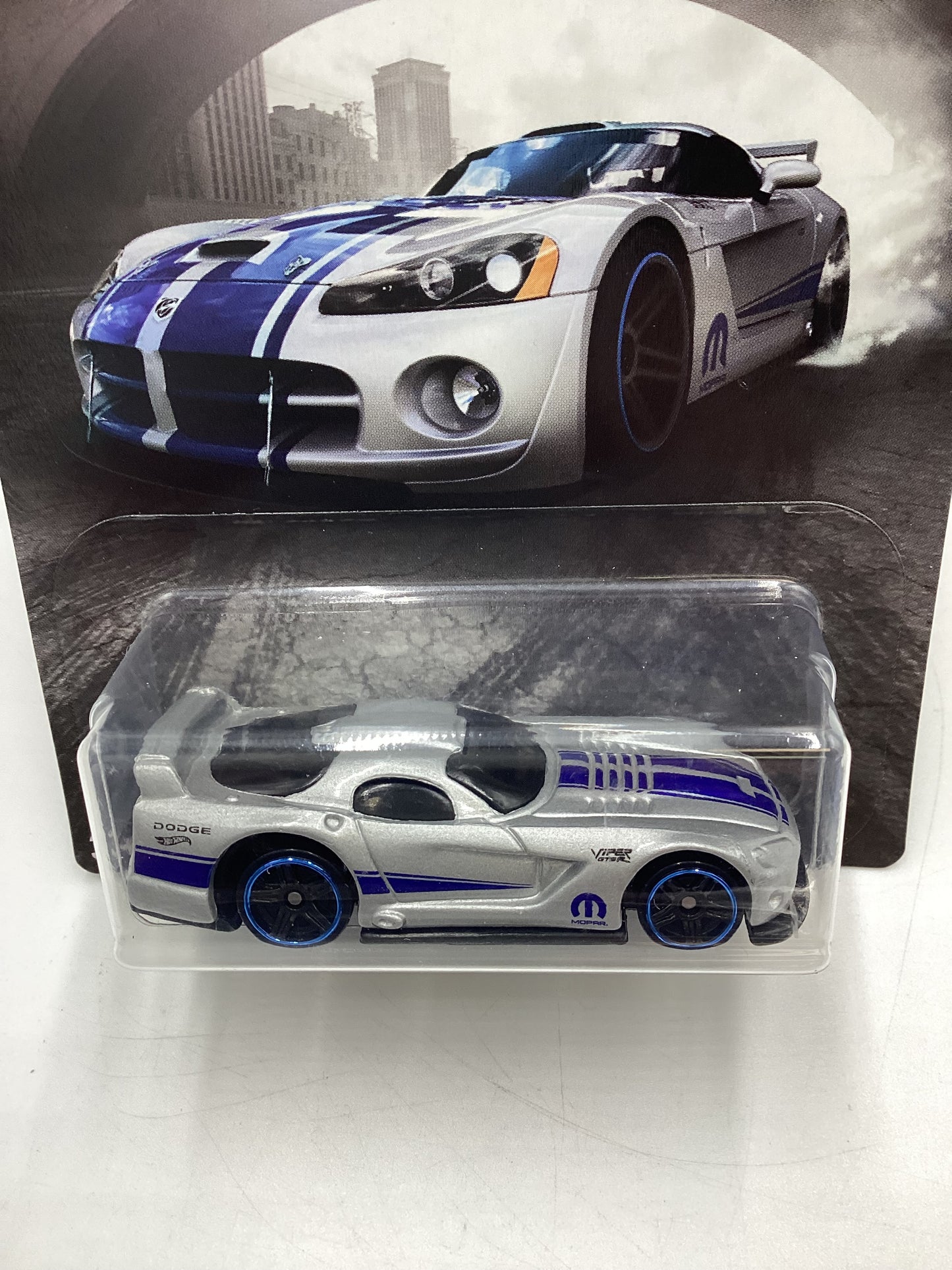 Hot wheels Exclusive Mopar Series #4 Dodge Viper GTS-R Silver