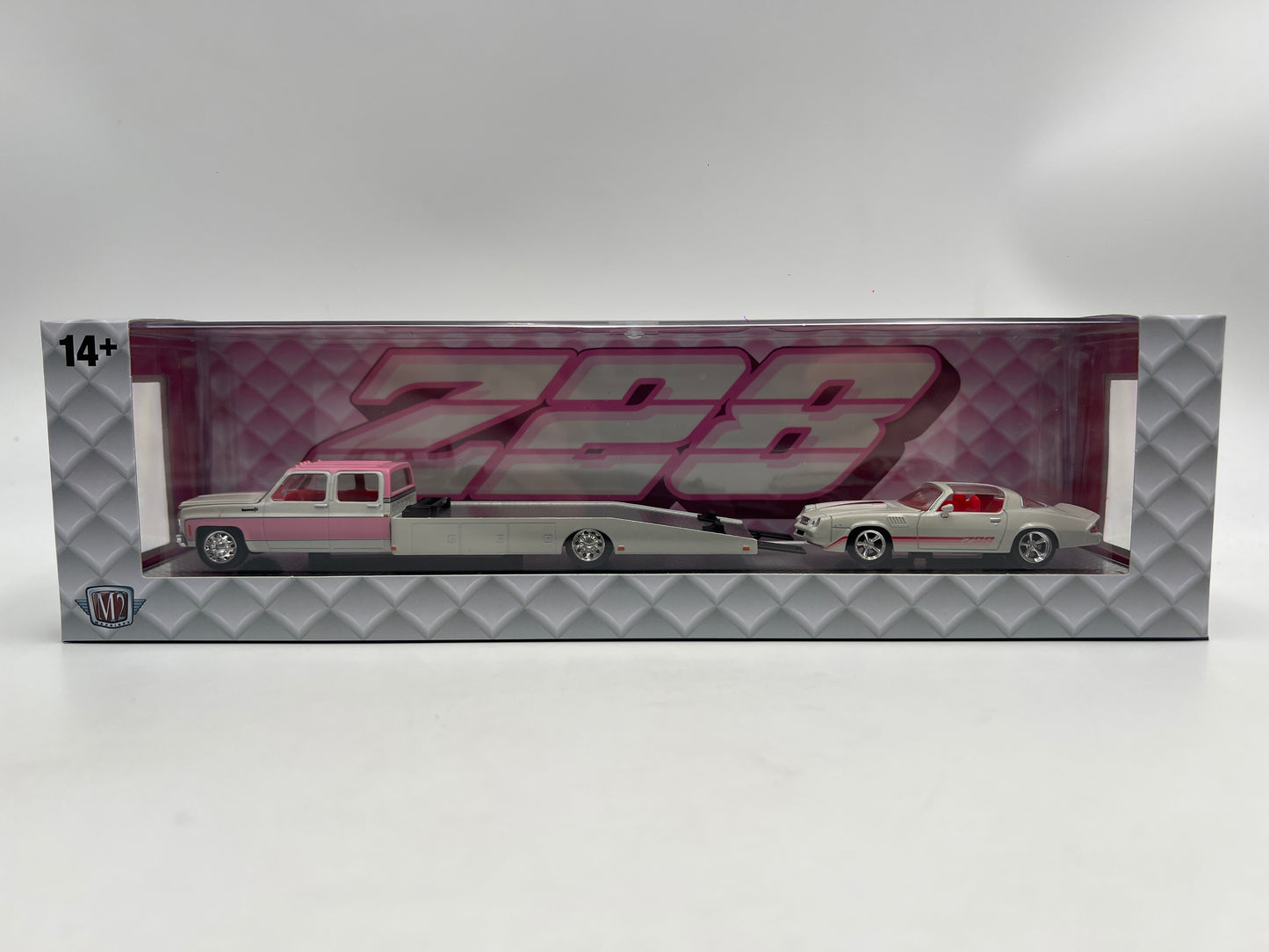 M2 Machines Haulers R99 1980 Chevrolet Camaro Z/28 & 1990 Ramp Truck Lowered