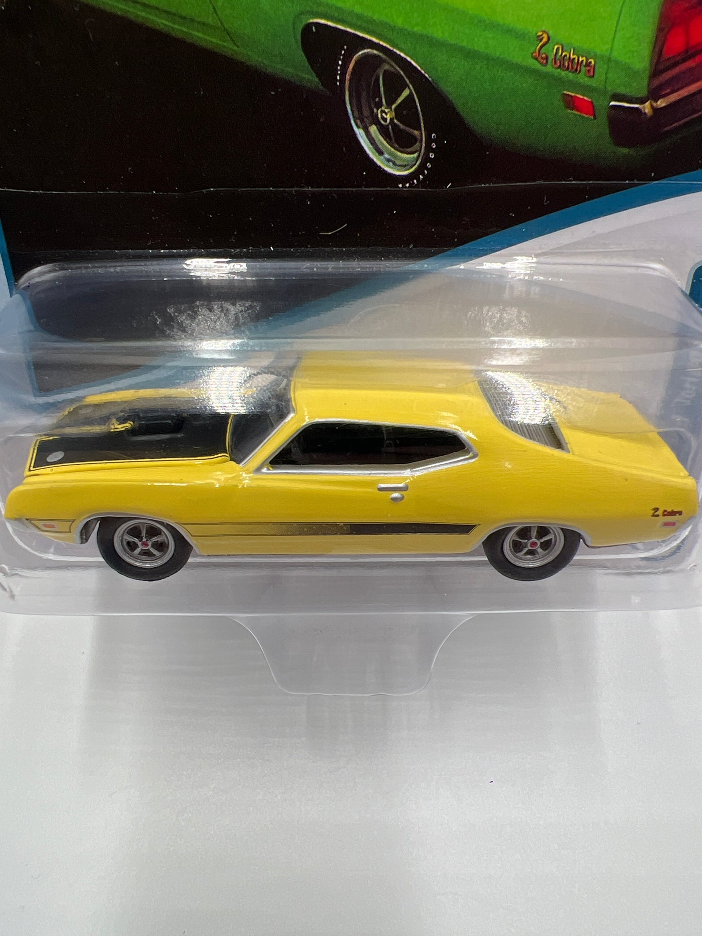 Johnny Lightning Muscle Cars U.S.A Class of 1971 Release 2 Version A 1971 Ford Torino Cobra Grabber Yellow 232B