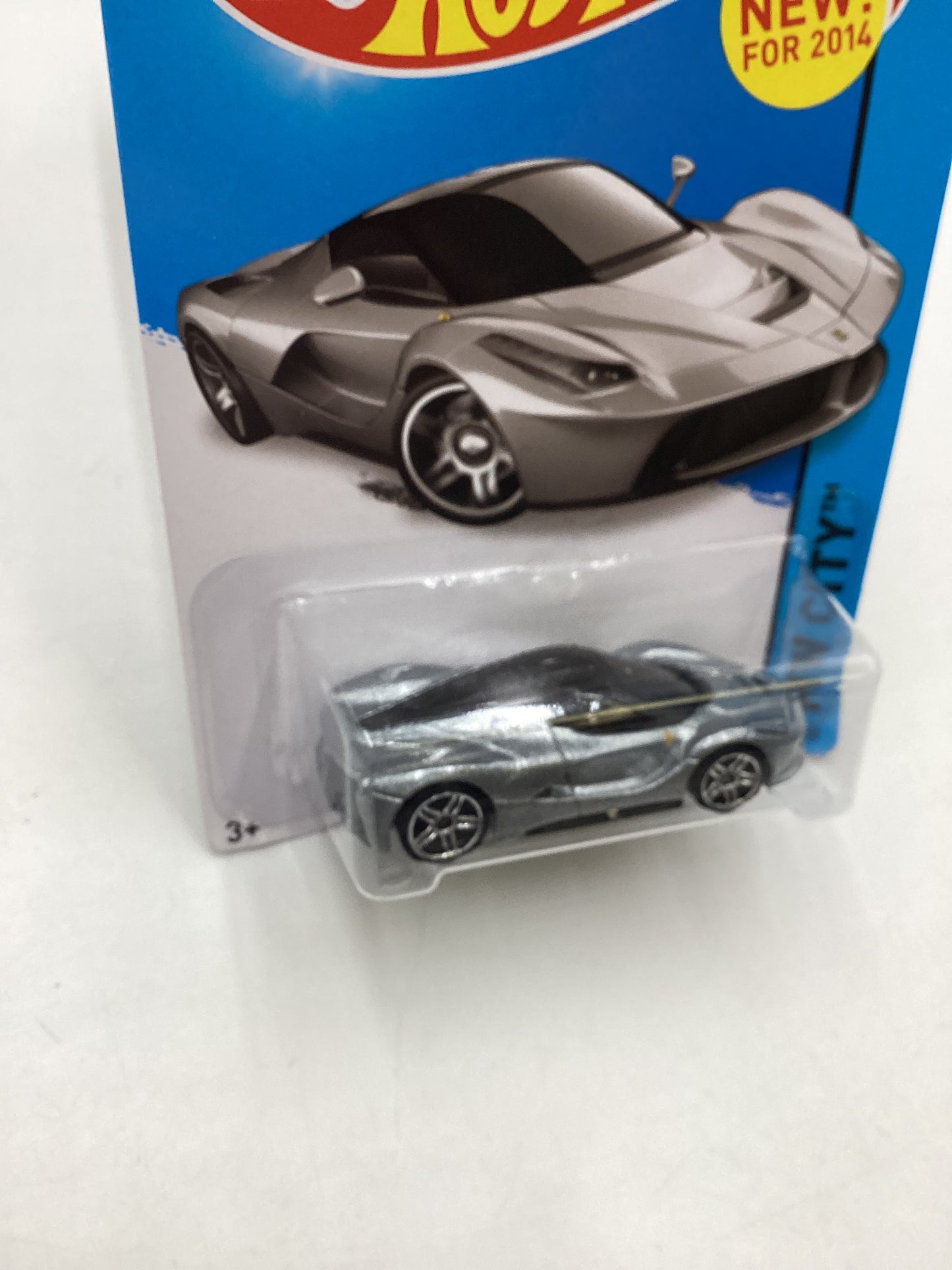 2014 Hot wheels #38 Laferrari Silver w/Protector