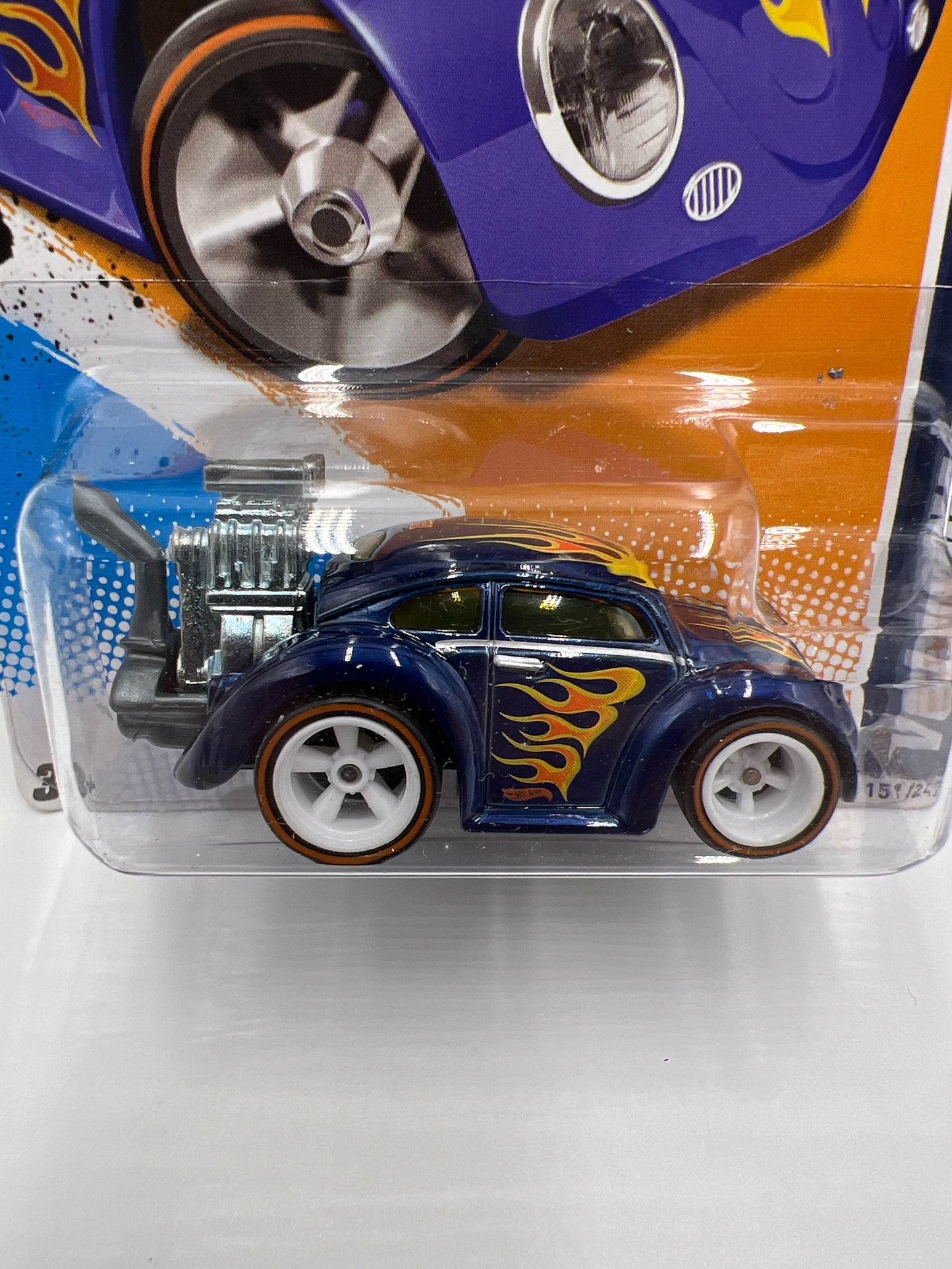 2012 Hot Wheels Super Treasure Hunt #151 Volkswagen Beetle Blue W/Protector