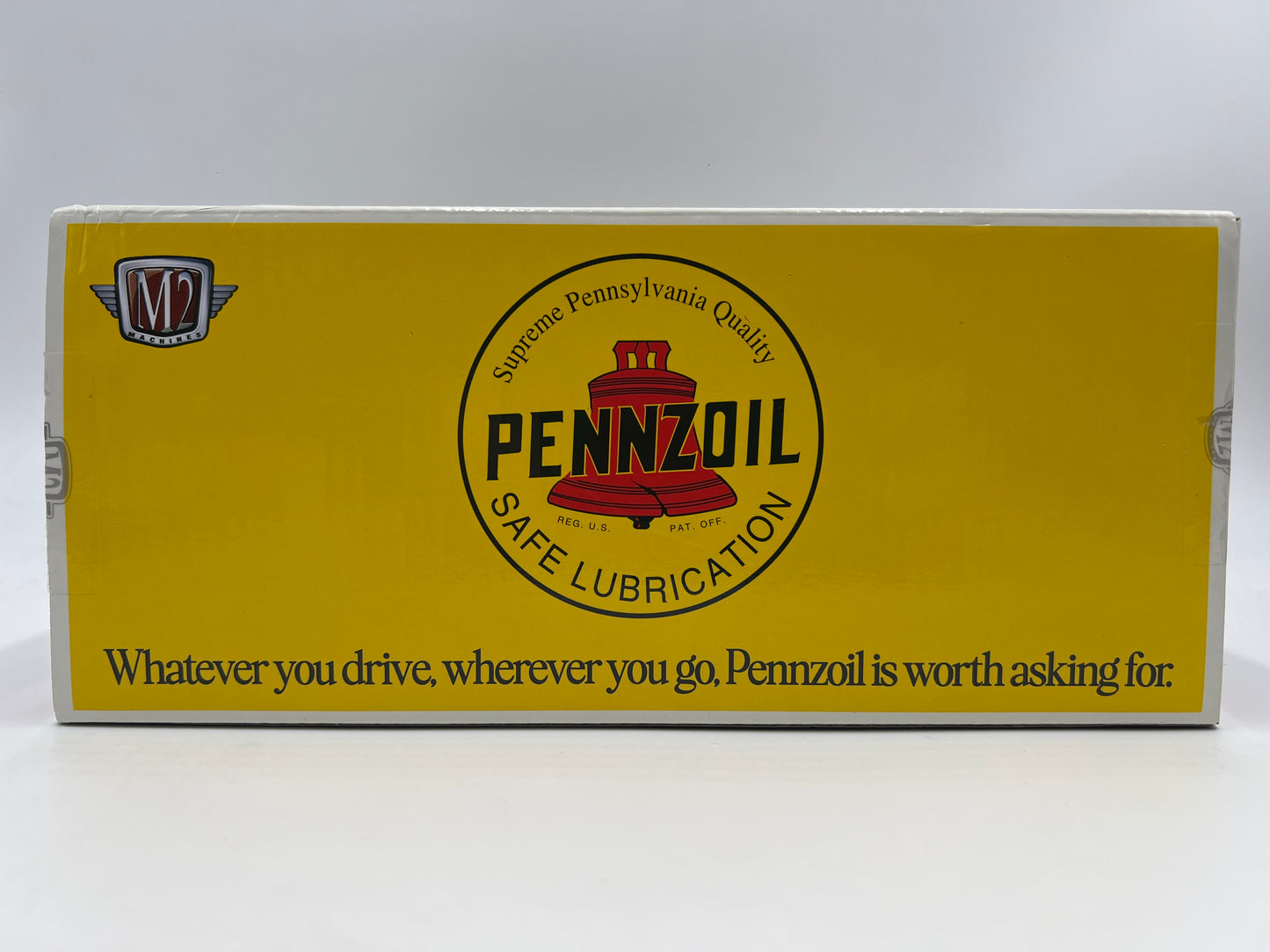 M2 Machines 1/24 Pennzoil 1971 Plymouth Cuda 440 Yellow R117