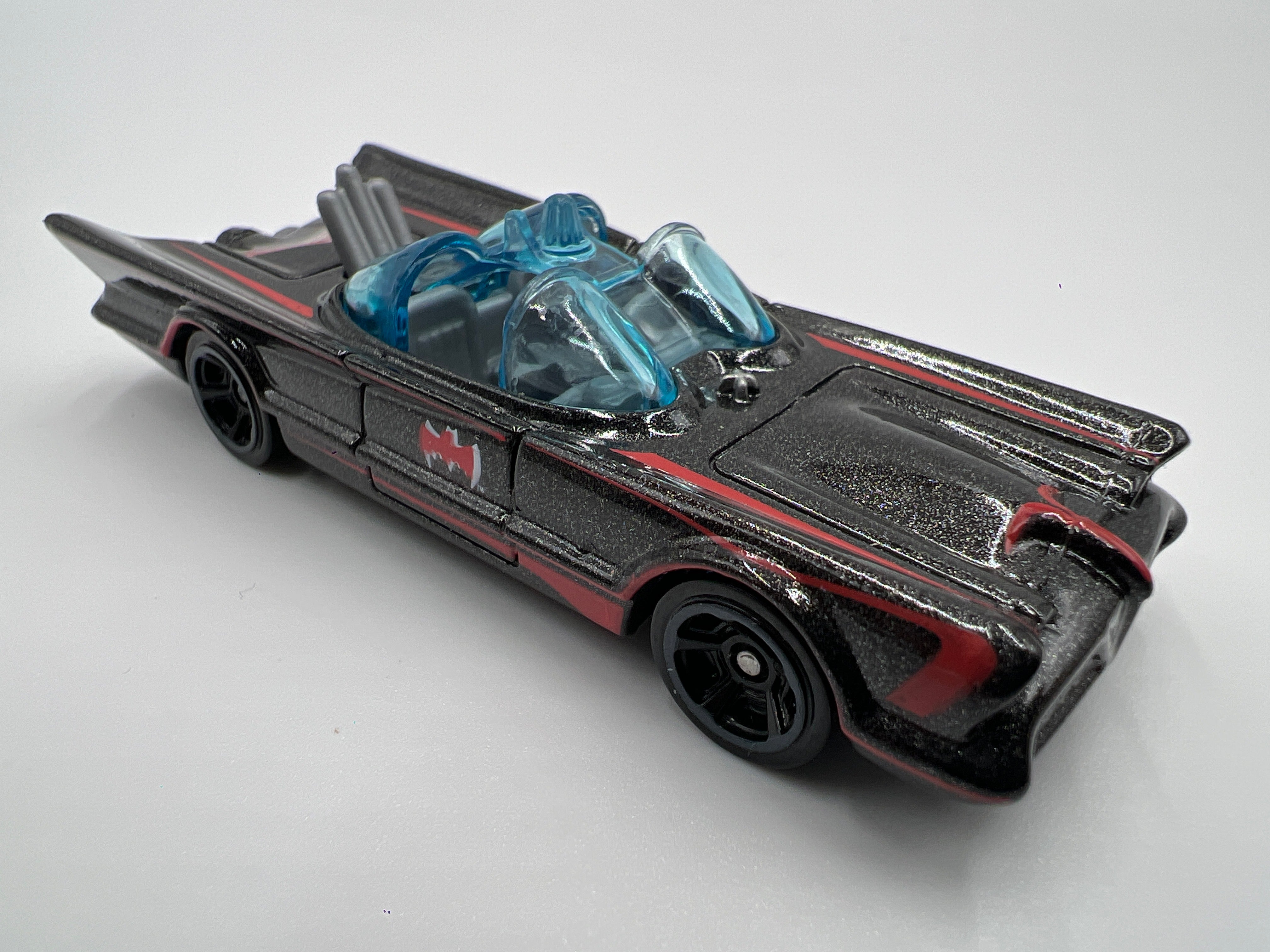 Hot Wheels 1/64 TV Series Batmobile Black Loose – carolinasdiecast
