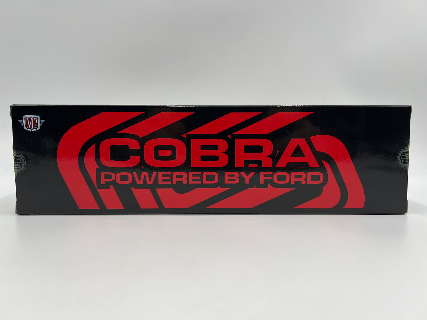 M2 Machines Auto Haulers 1976 Ford Bronco & 1965 Shelby 427 Cobra R90