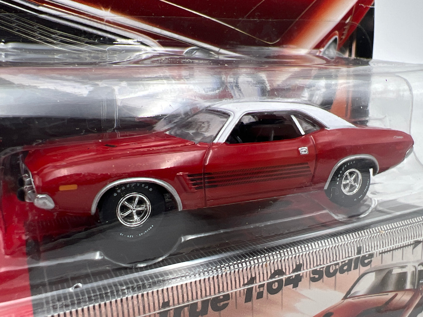 Auto World Vintage Muscle #4 1973 Dodge Challenger Rallye Red