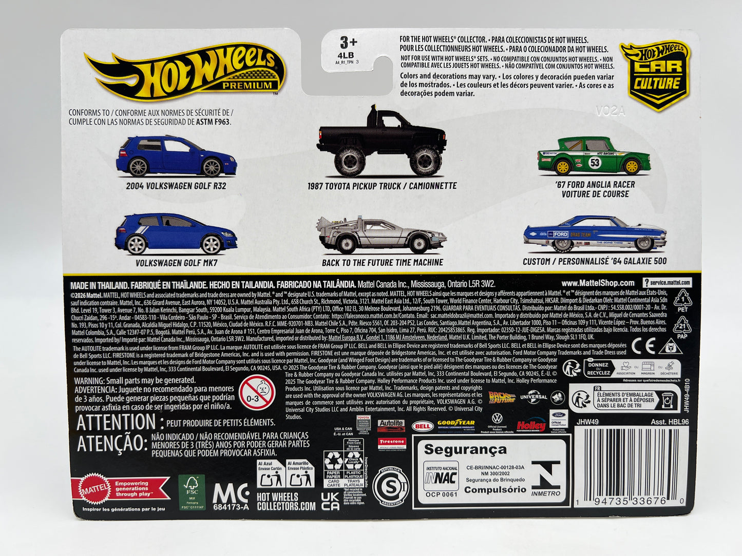 Hot Wheels Premium Target 2 Pack 2004 Volkswagen Golf R32 & MK7 Blue 279C