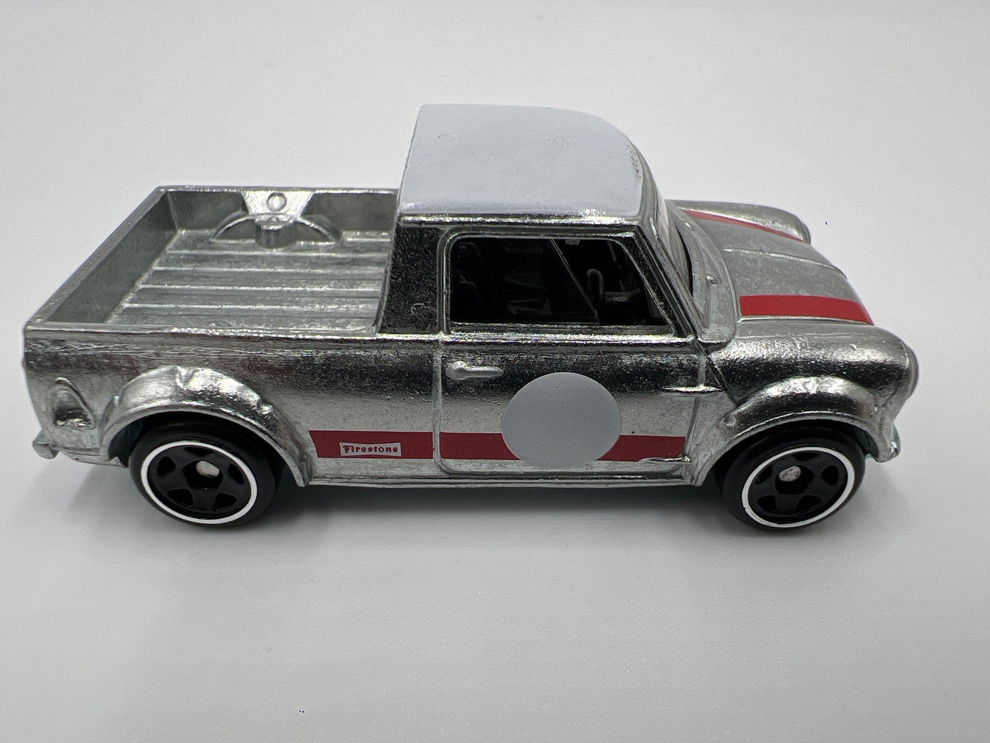 Hot Wheels 1/64 Walmart Exclusive Zamac Truck Set 1967 Austin Mini Pickup Loose