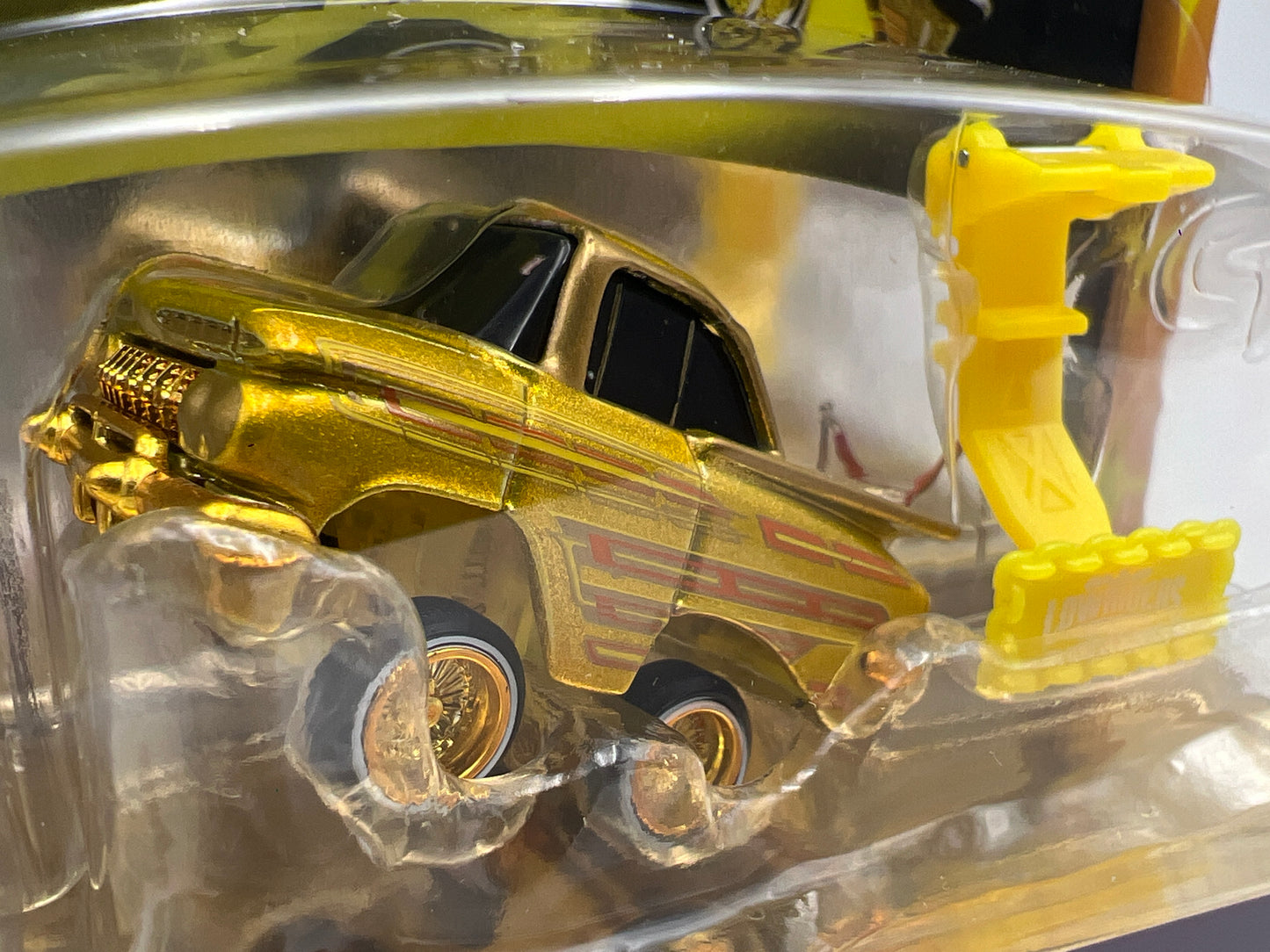 MGA Car Tuned Series 3 Show Glow Lowriders #4 59 Chevy Impala Gold