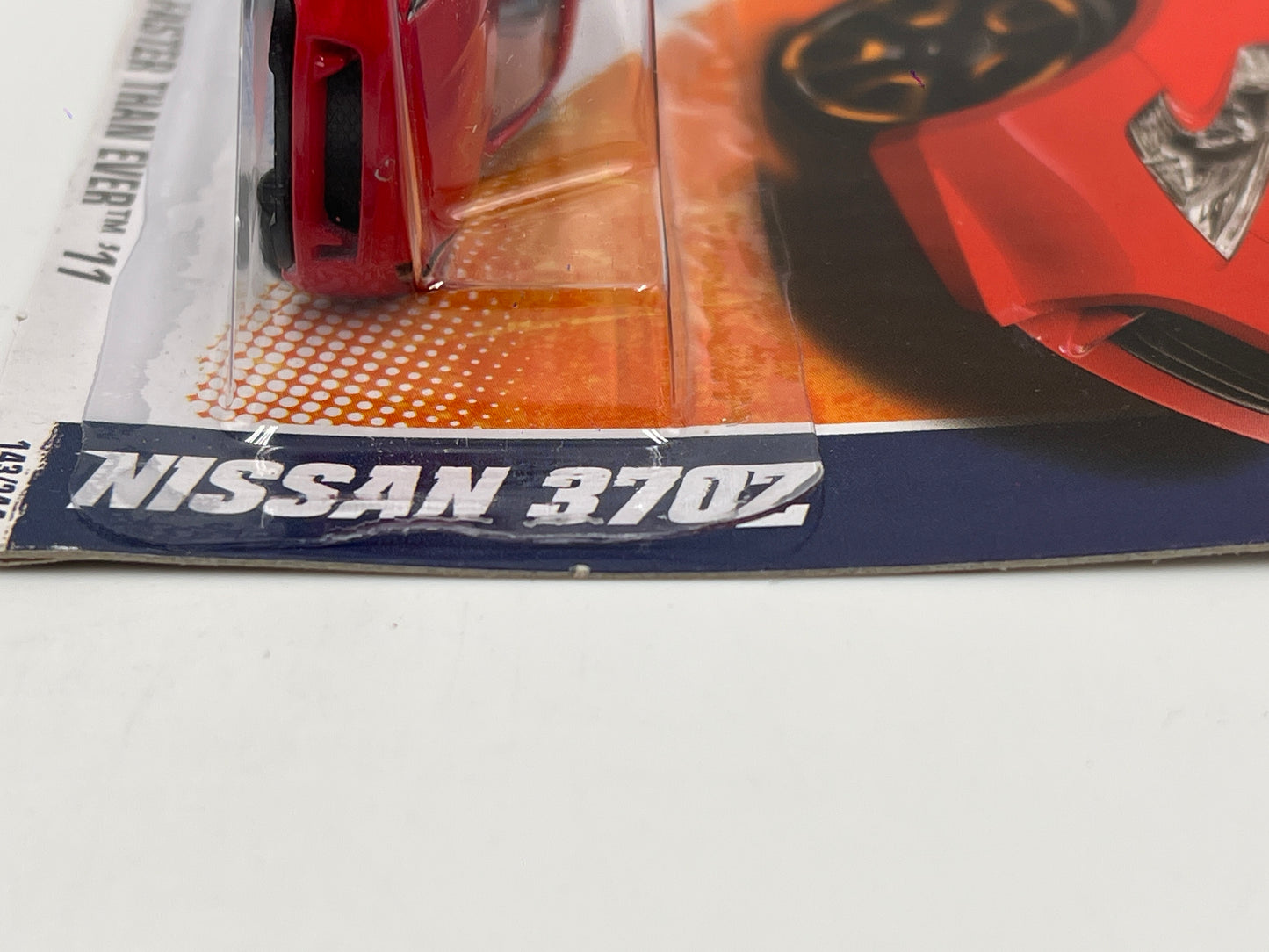 2011 Hot Wheels Faster Than Ever #143 Nissan 370Z Red W/Protector See Description