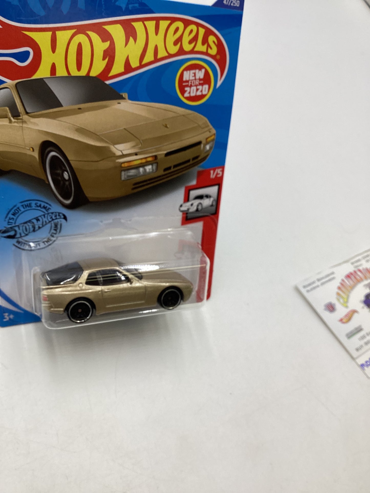 2020 Hot Wheels #047 89 Porsche 944 Turbo Gold 99A