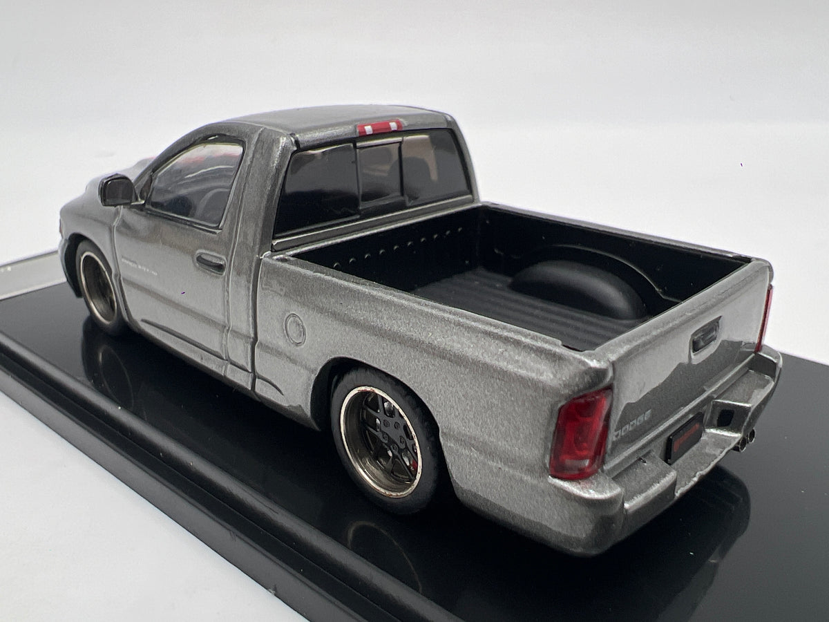 Shoom 64 Models 1:64 #16 Dodge Ram SRT-10 Gray W/Accessories