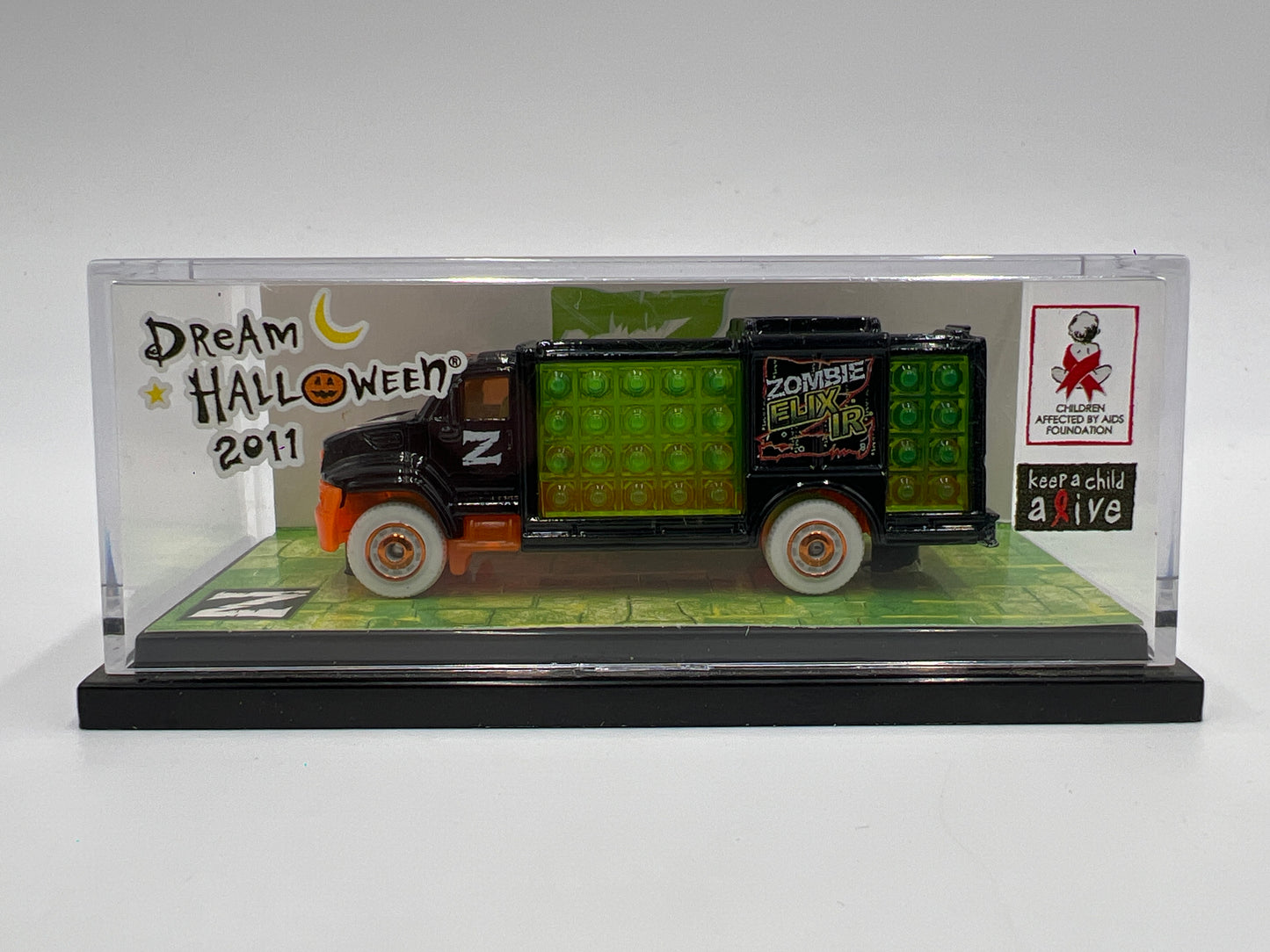 Matchbox Dream Halloween 2011 CAAF Charity Car Zombie Elixir Truck