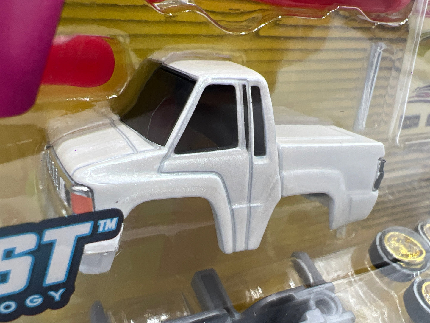 2025 Car Tuned Series 2 Custom Shop Castworks 87 Toyota SR5 White 186i