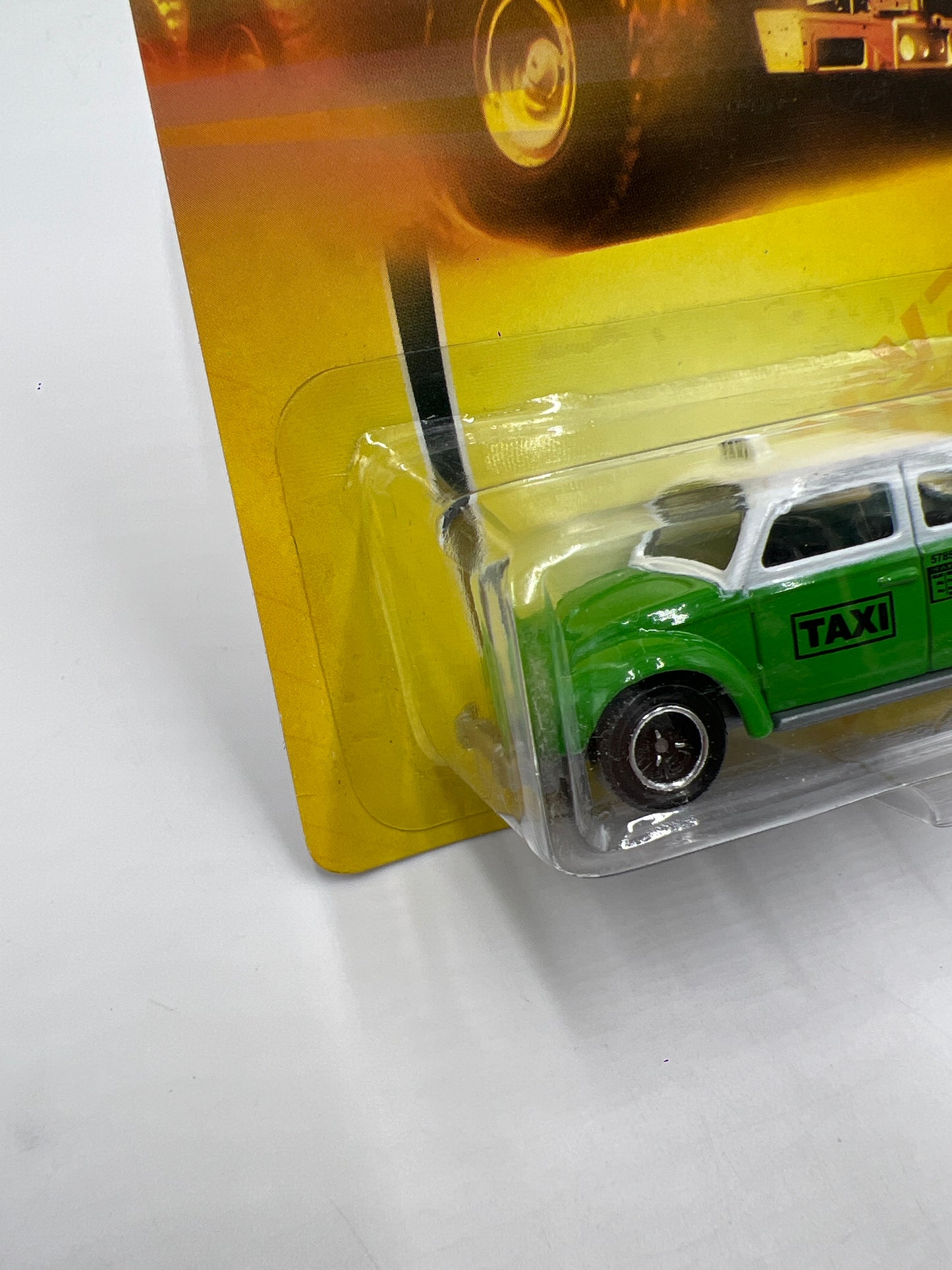 Matchbox City Action #56 Volkswagen Beetle Taxi Green 209D