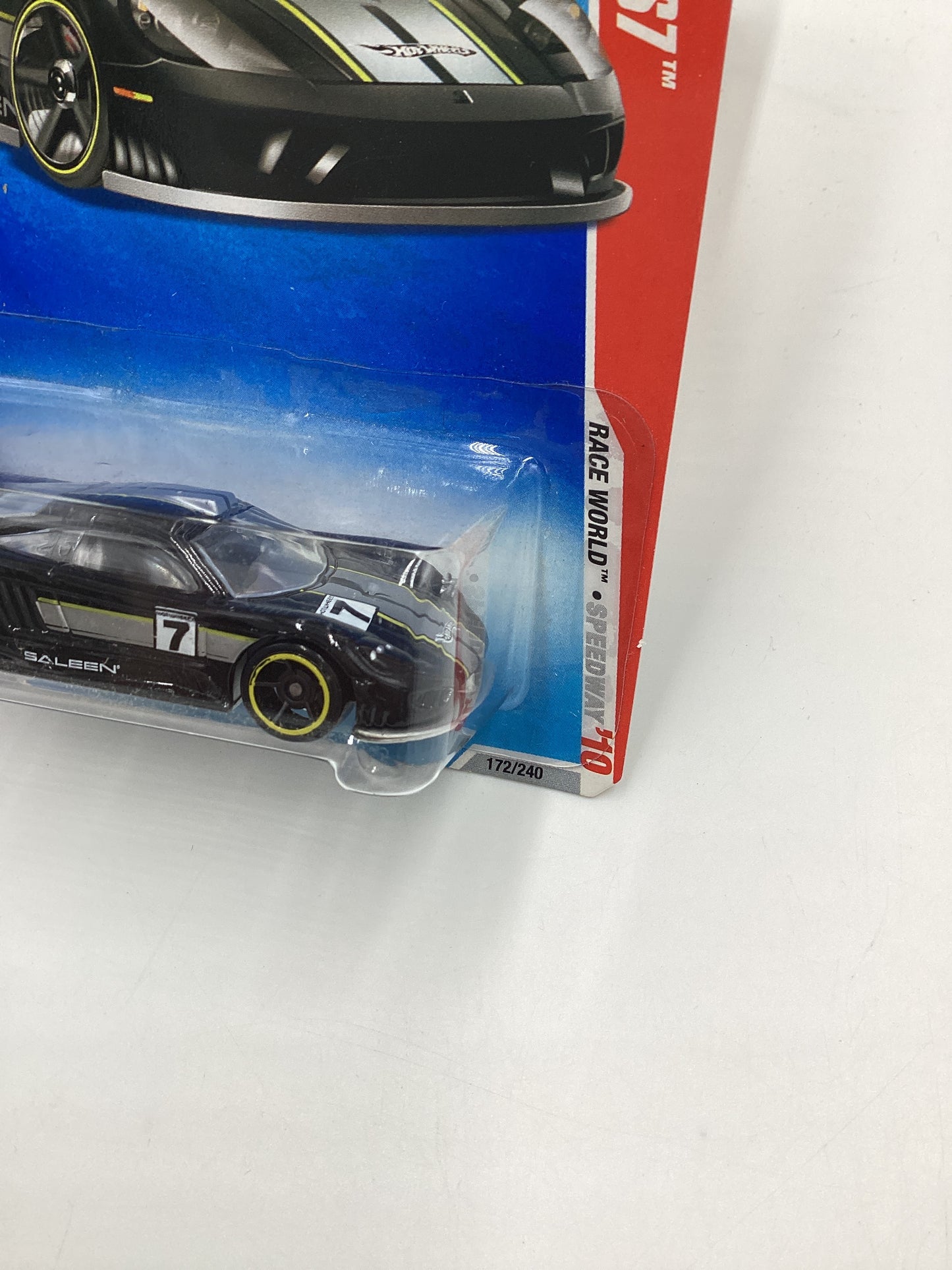 2010 Hot wheels HW Race World #172 Black Saleen S7 24A