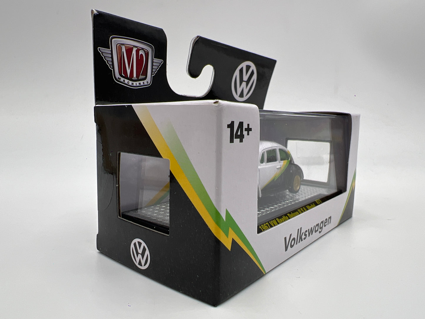 M2 Machines Detroit Muscle 1967 VW Beetle Deluxe U.S.A. Model R71