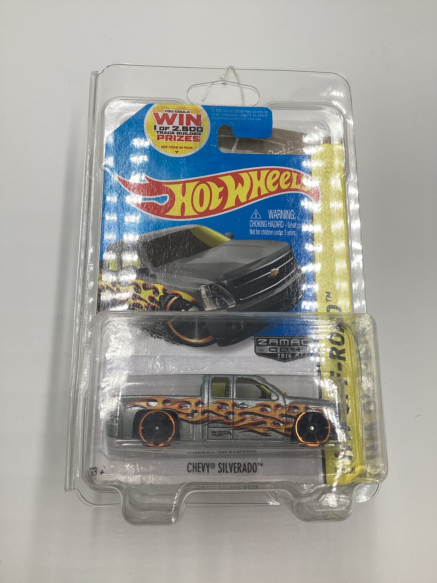 2014 Hot Wheels Zamac 004 #132 Chevy Silverado with protector