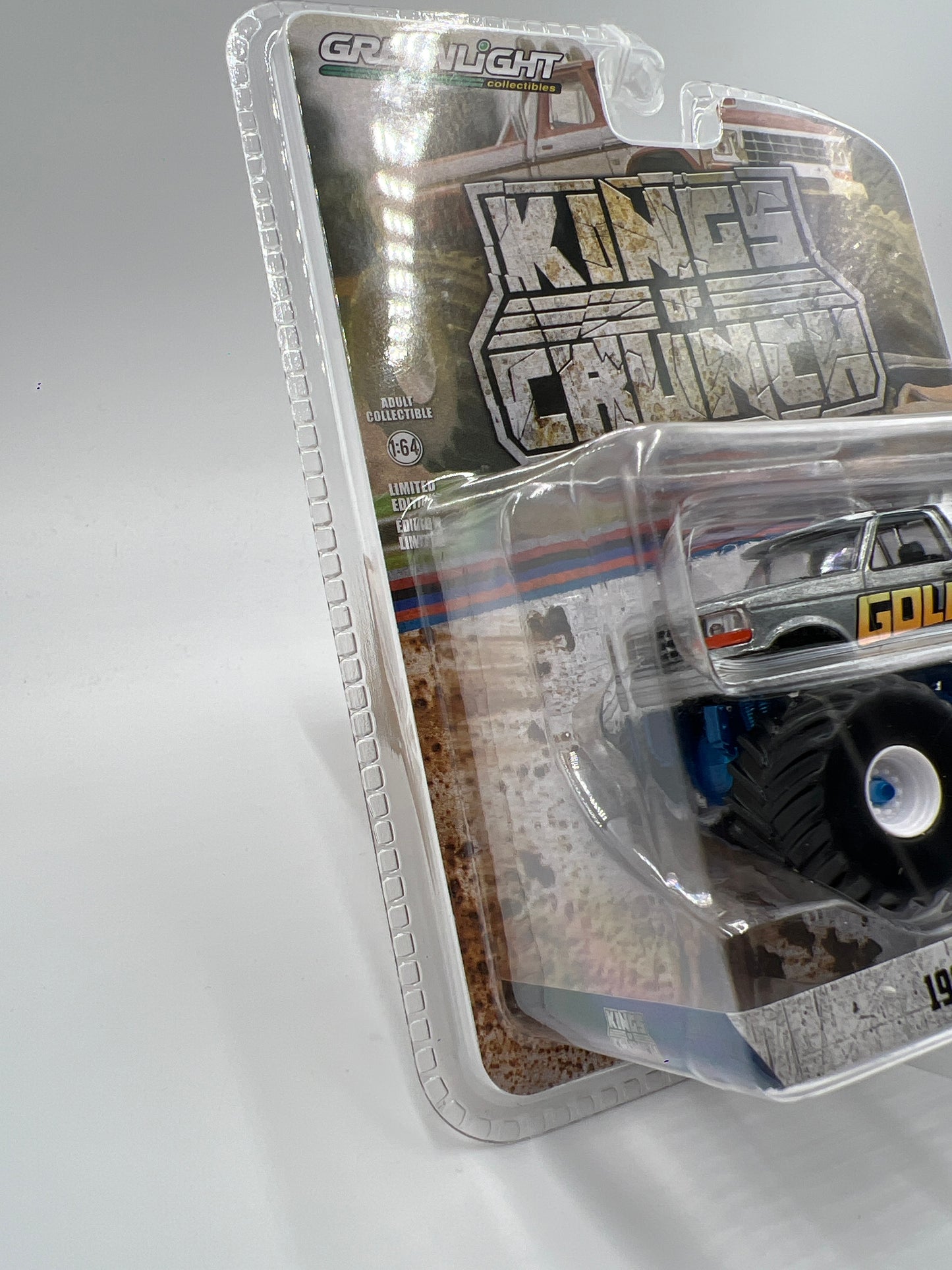 Greenlight Kings of Crunch Series 15 RAW CHASE 1992 Ford F-250 Goliaths Revenge