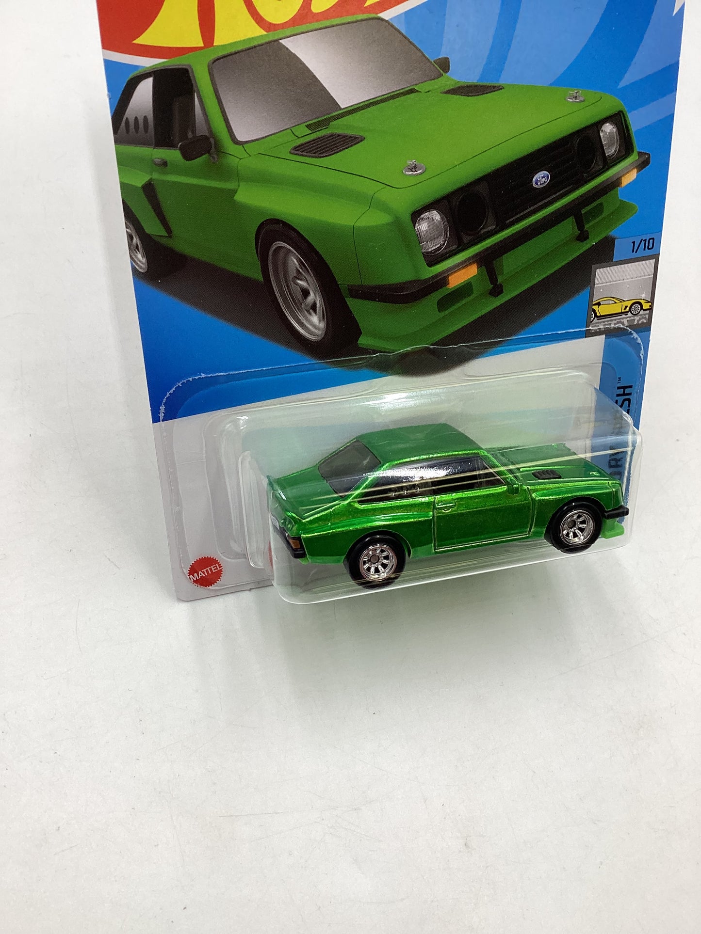 2024 Hot Wheels #23 Ford Escort RS2000 Green Super Treasure Hunt with protector