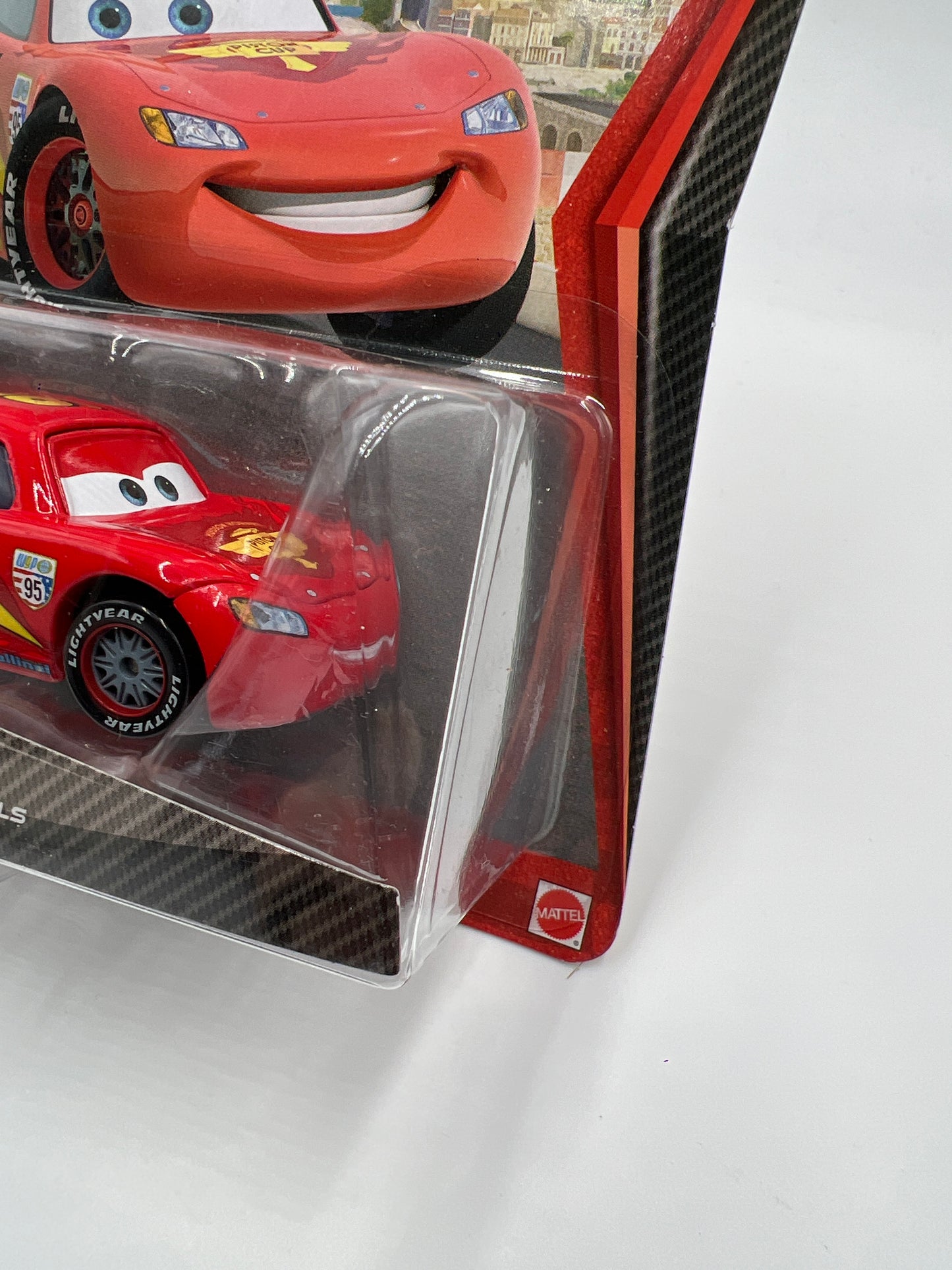 Disney Pixar Cars 2 #3 Lightning McQueen With Racing Wheels 139E
