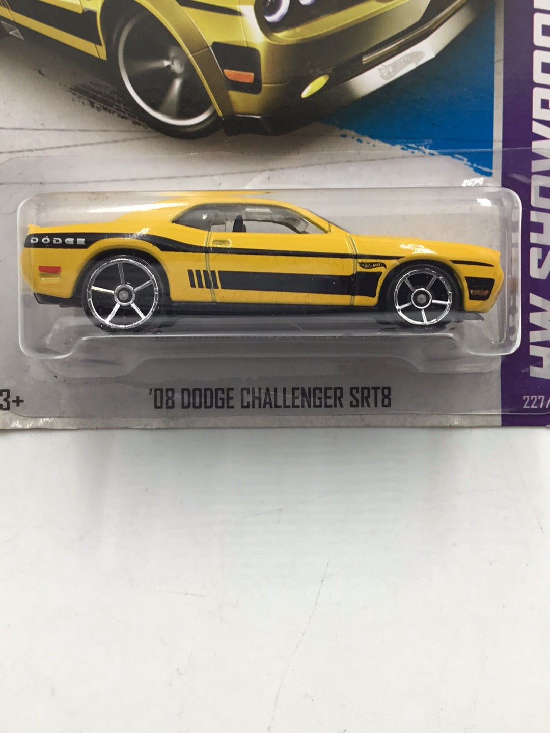 2013 Hot wheels #227 2008 Dodge Challenger SRT8 S1