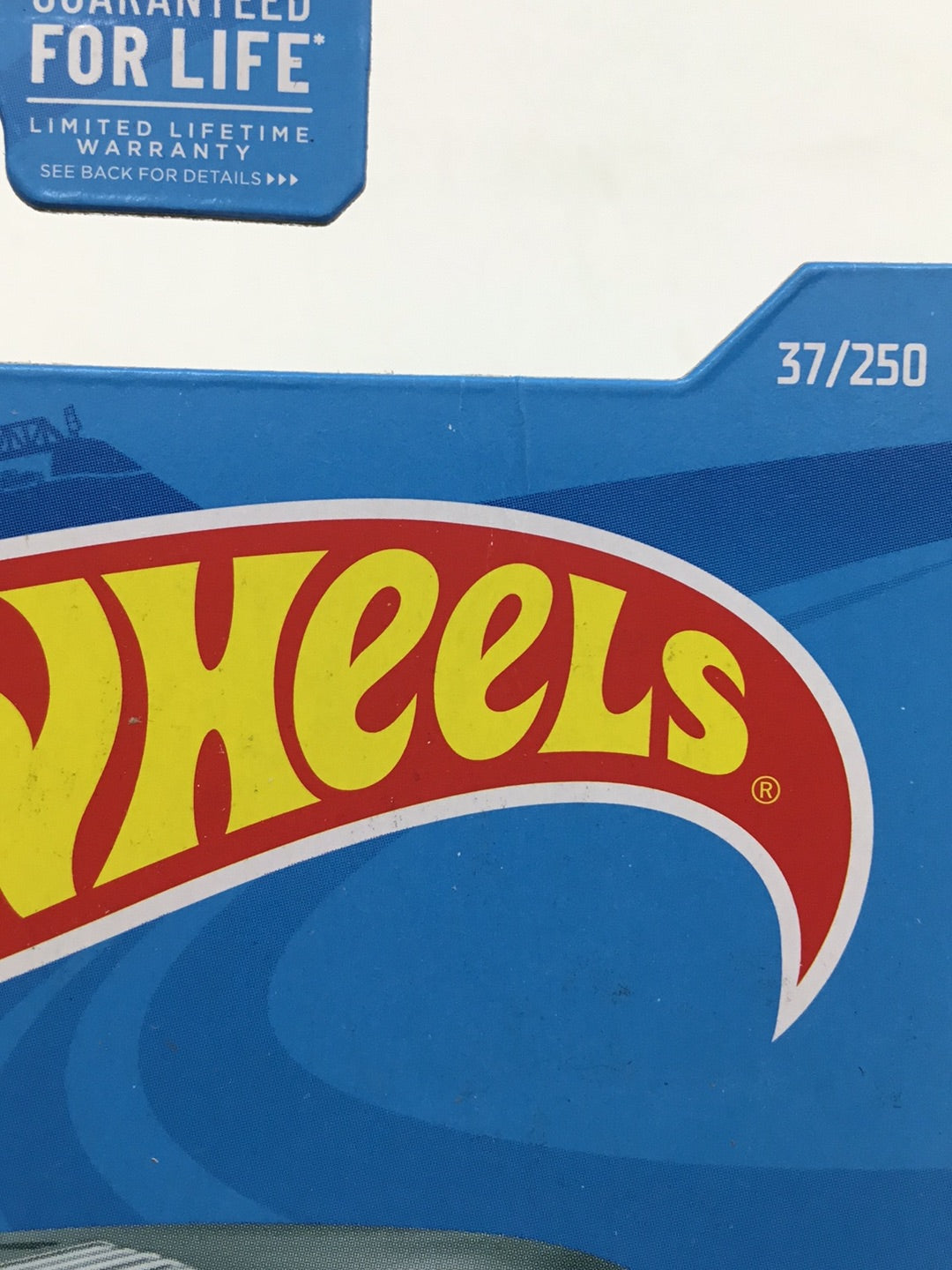 2021 hot wheels super treasure hunt #37 Corvette Grand Sport Roadster with protector