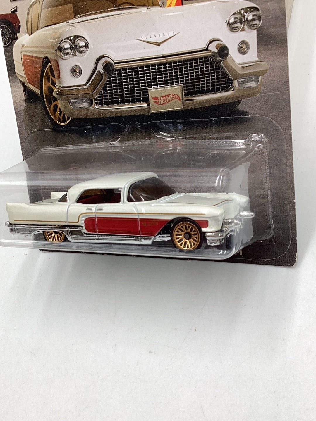 Hot Wheels Garage 3/10 57 Cadillac Eldorado Brougham 151B