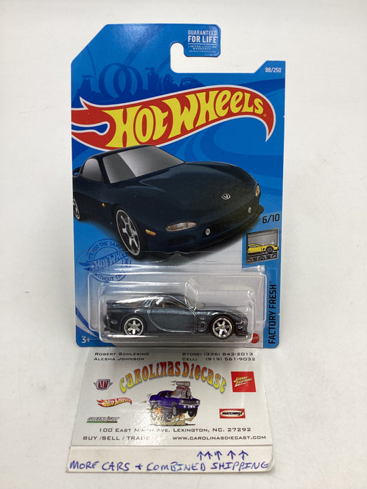 2021 Hot Wheels Super treasure hunt STH #88 95 Mazda RX-7 W/Protector