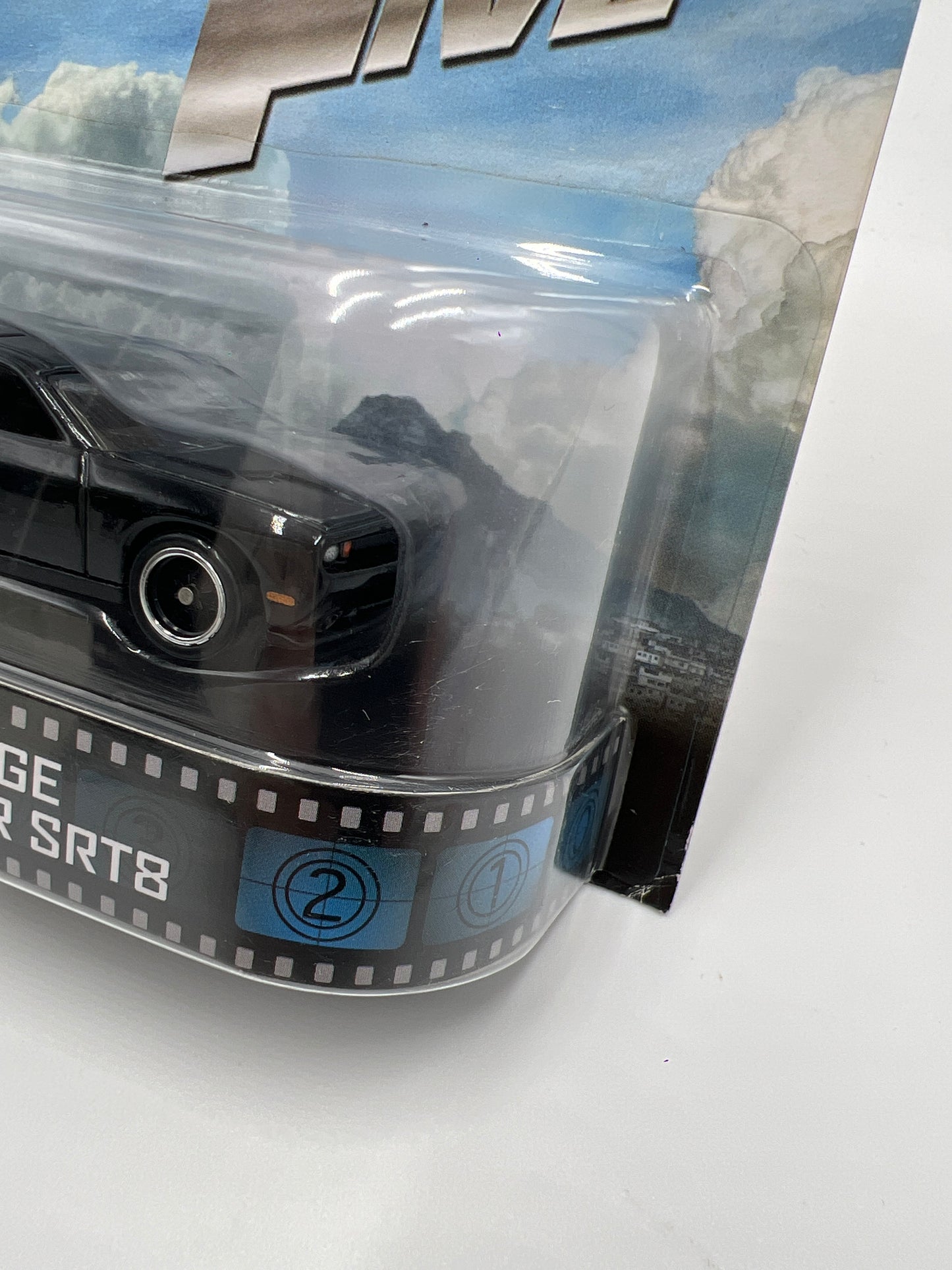 Hot Wheels Retro Entertainment Fast & Furious Fast Five 08 Dodge Challenger SRT8 Black W/Protector