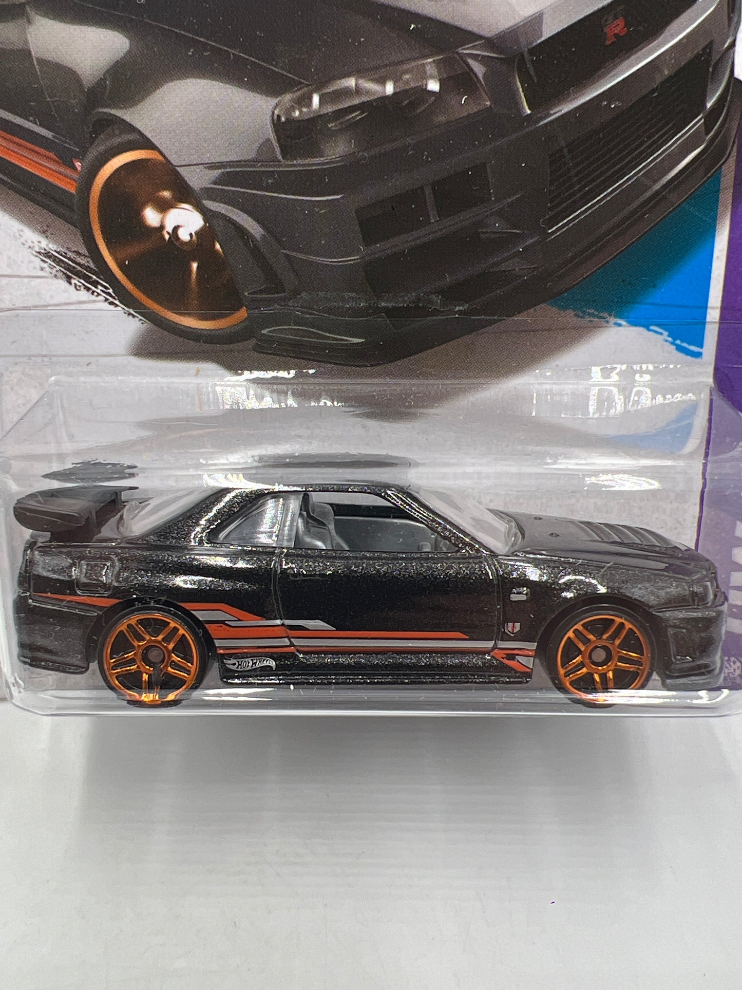 2013 Hot Wheels Showroom #158 Nissan Skyline GT-R R34 Black W/Protector 2