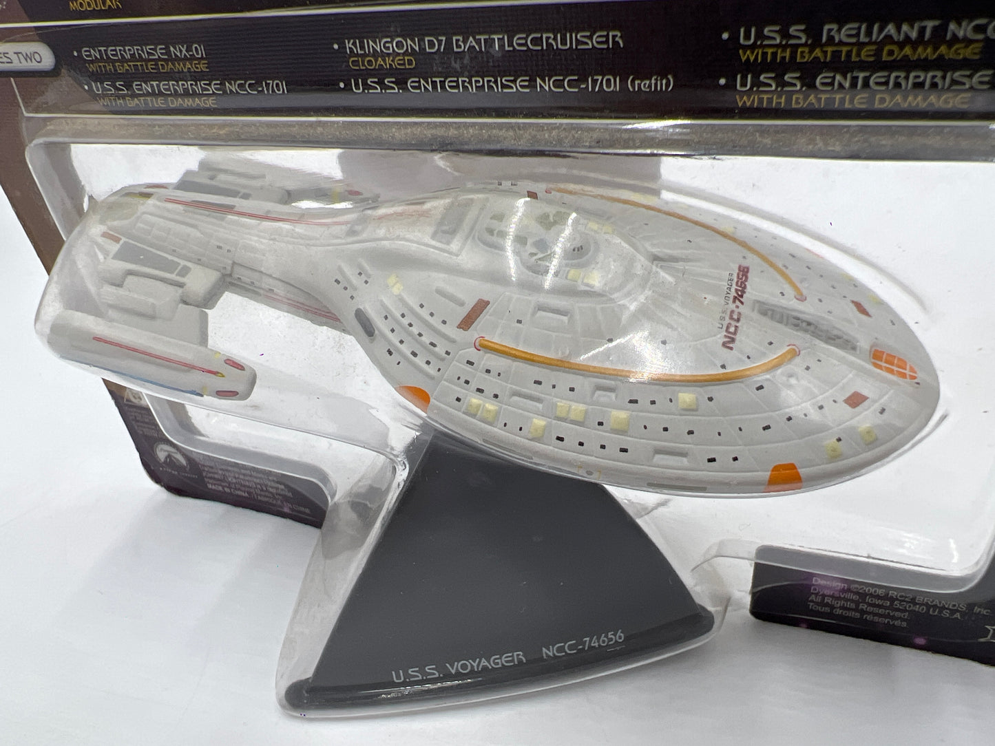 Johnny Lightning Legends Of Star Trek Series Three U.S.S. Voyager NCC-74656