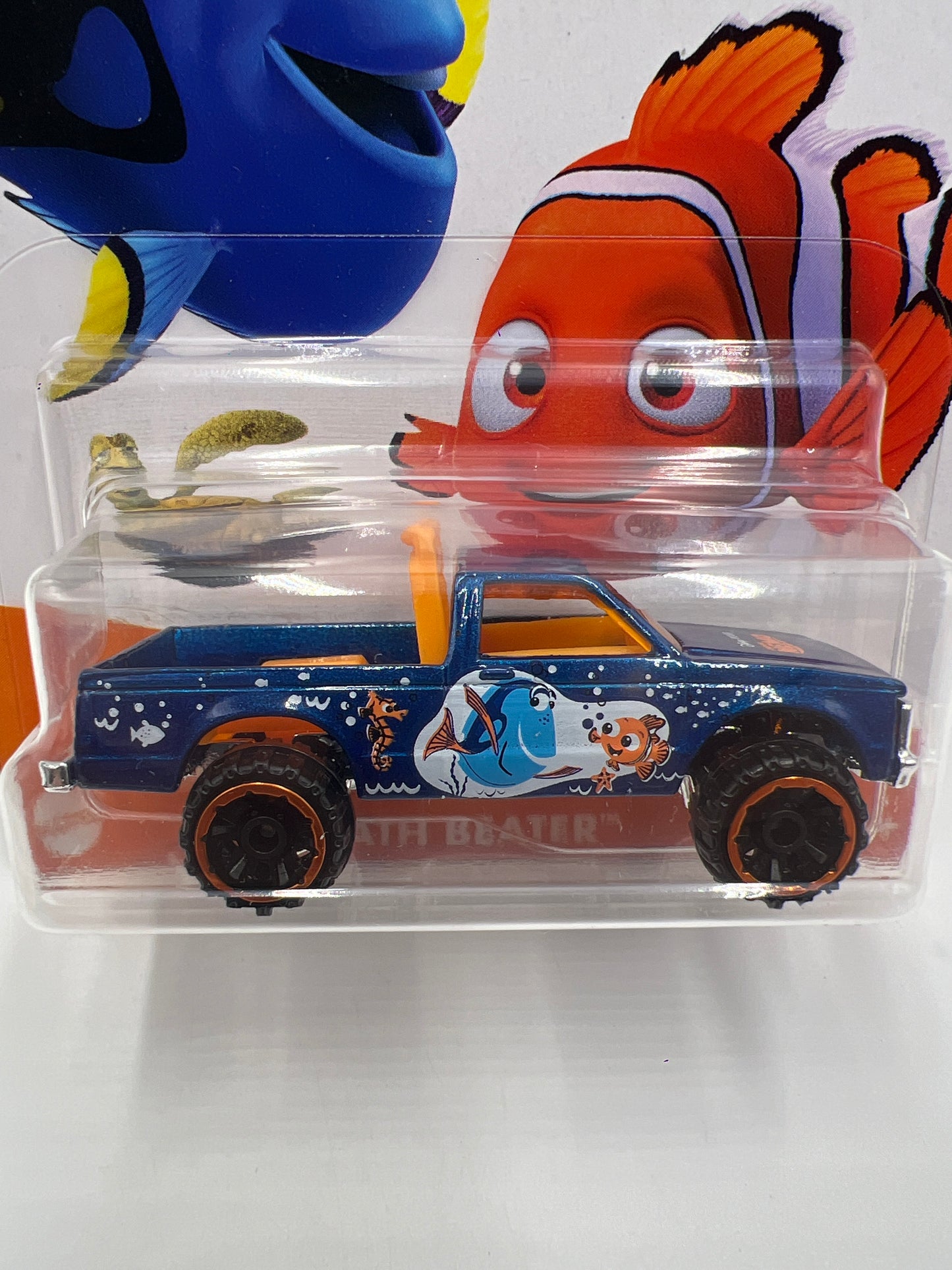 2020 Hot Wheels Disney Pixar #3 Finding Nemo Path Beater 151D