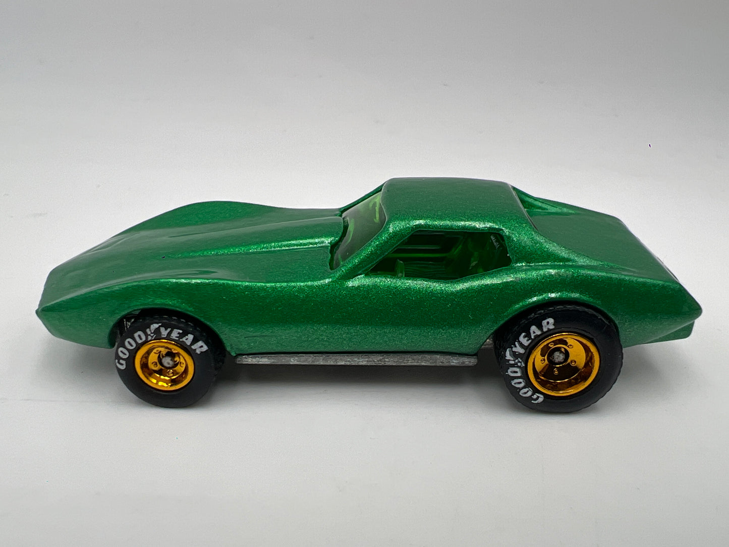 Hot Wheels FAO Schwarz History Of Hot Wheels II Set Corvette Stingray Green Loose
