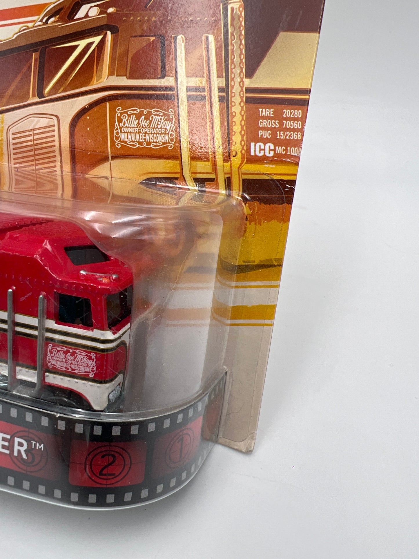 Hot Wheels Retro Entertainment BJ And The Bear Thunder Roller W/Protector Card Not Perfect