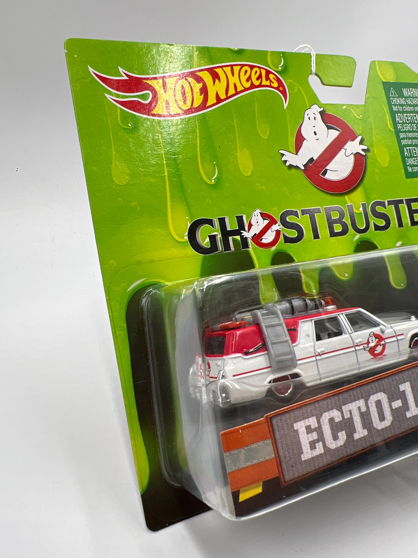 2016 Hot Wheels Premium Ghostbusters 2 Pack Ecto-1 & Ecto-2 283A