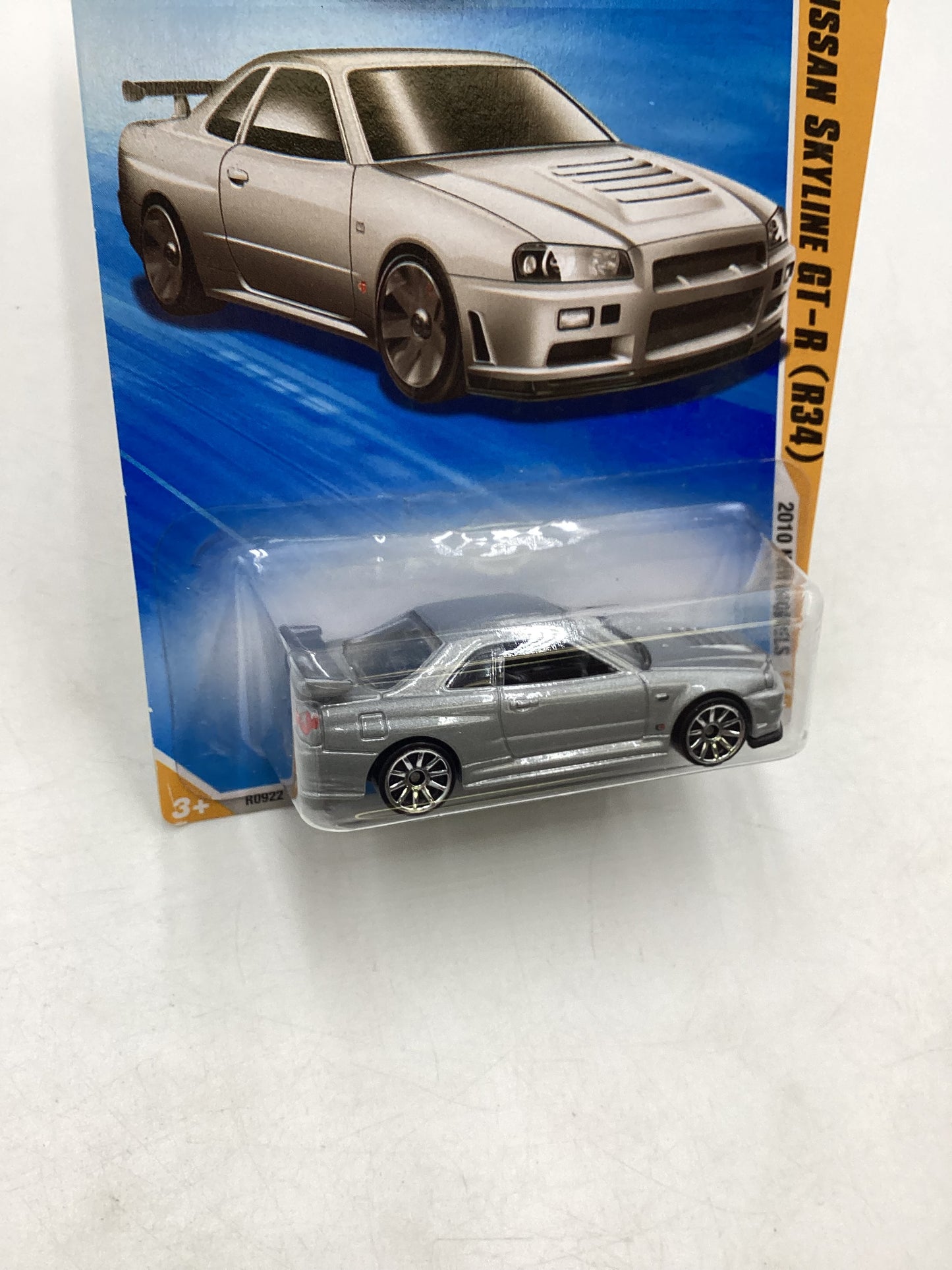 2010 Hot Wheels #007 Silver Nissan Skyline GT-R R34 W/Protector