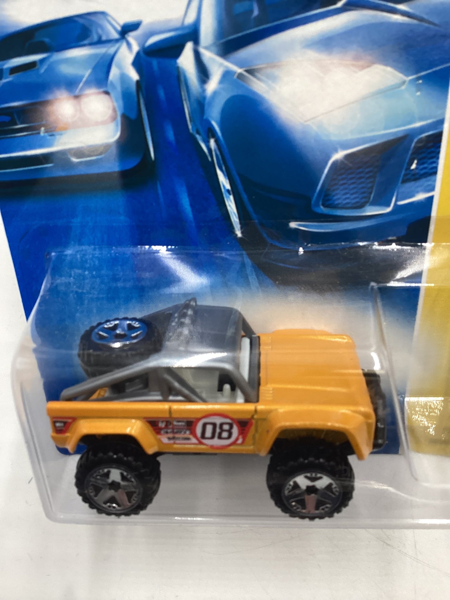 2008 Hot Wheels New Models #21 Custom Ford Bronco Yellow 28B