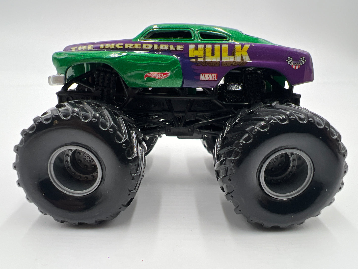 Hot Wheels 1:64 Monster Jam Small Wheel/Metal Base The Incredible Hulk Loose