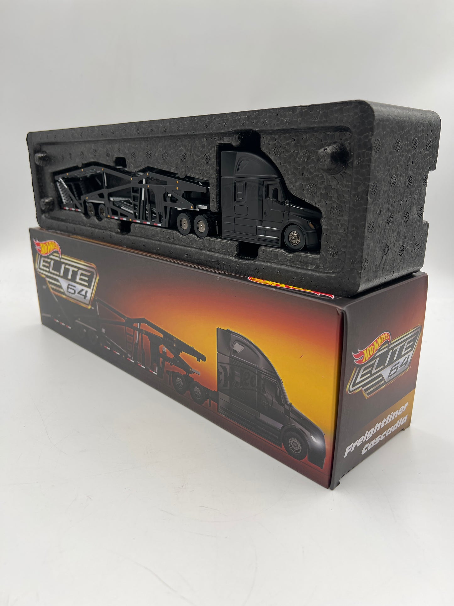 Hot Wheels RLC Elite 64 Freightliner Cascadia Car Hauler Black