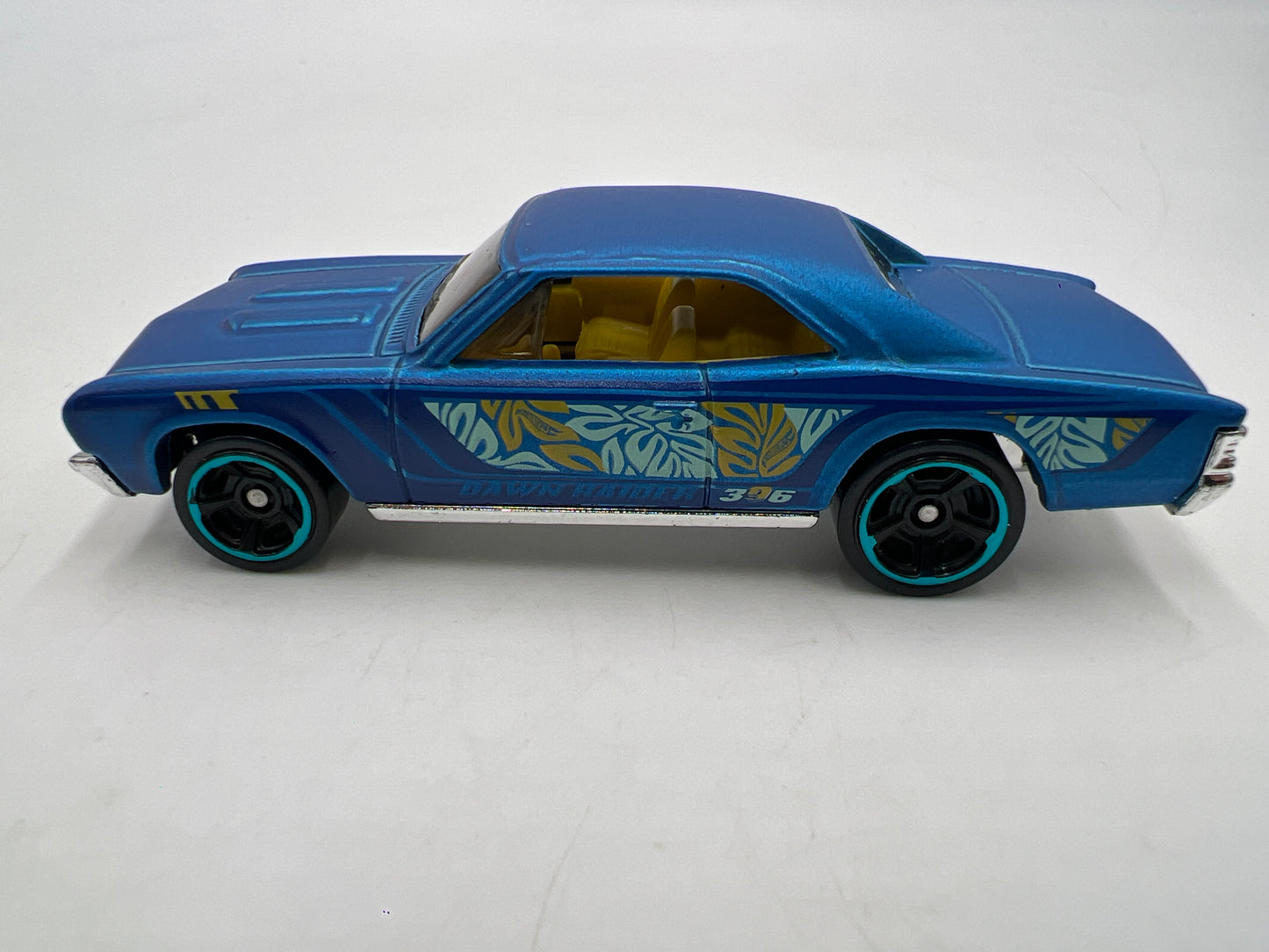 2018 Hot Wheels Mystery Models Series 3 #9 67 Chevelle SS 396 Satin Blue